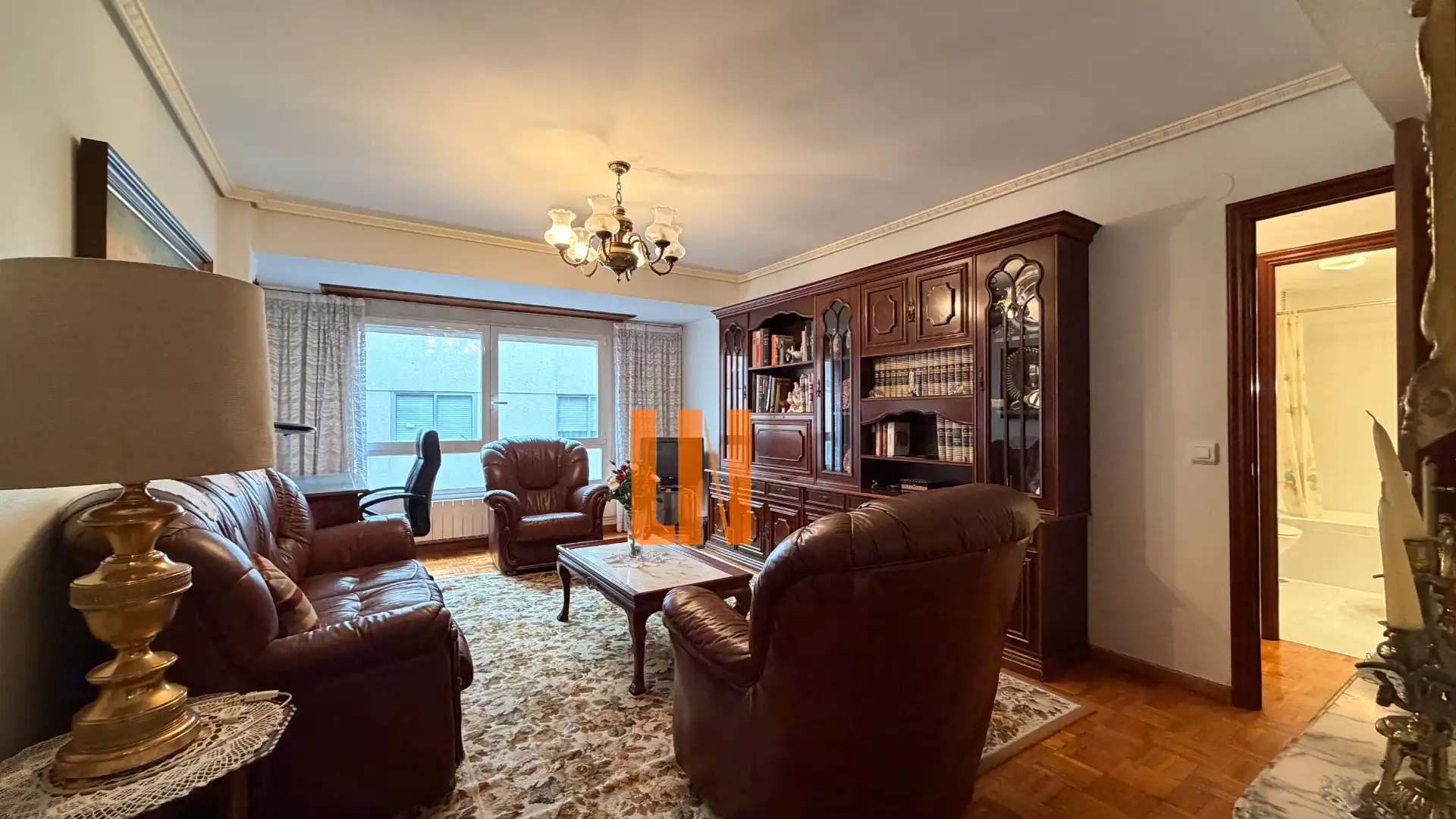 Living room of Flat for sale in Pontevedra Capital   with Heating, Parquet flooring and Washing machine