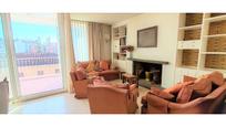 Living room of Flat for sale in Girona Capital  with Air Conditioner, Heating and Terrace