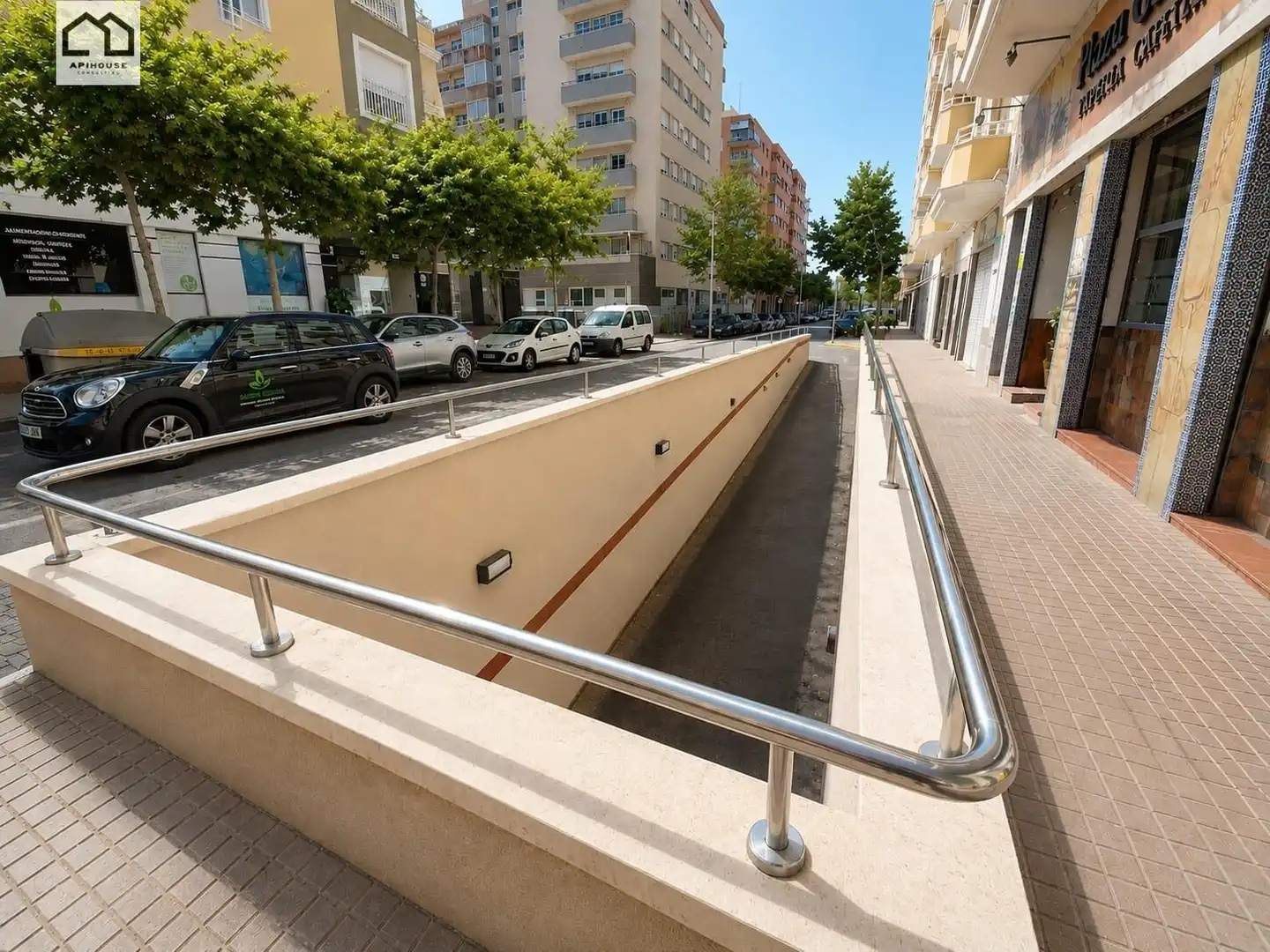 Vista exterior de Piso en venta en Elche / Elx con Aire acondicionado y Terraza