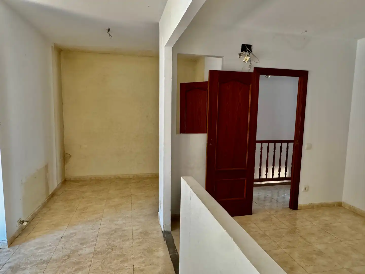 Einfamilien-Reihenhaus zum Verkauf in Calafell mit Heizung, Privatgarten und Terrasse