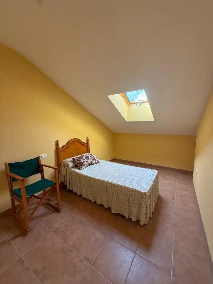 Dormitori de Casa o xalet en venda en Sagunto / Sagunt amb Aire condicionat, Jardí privat i Terrassa
