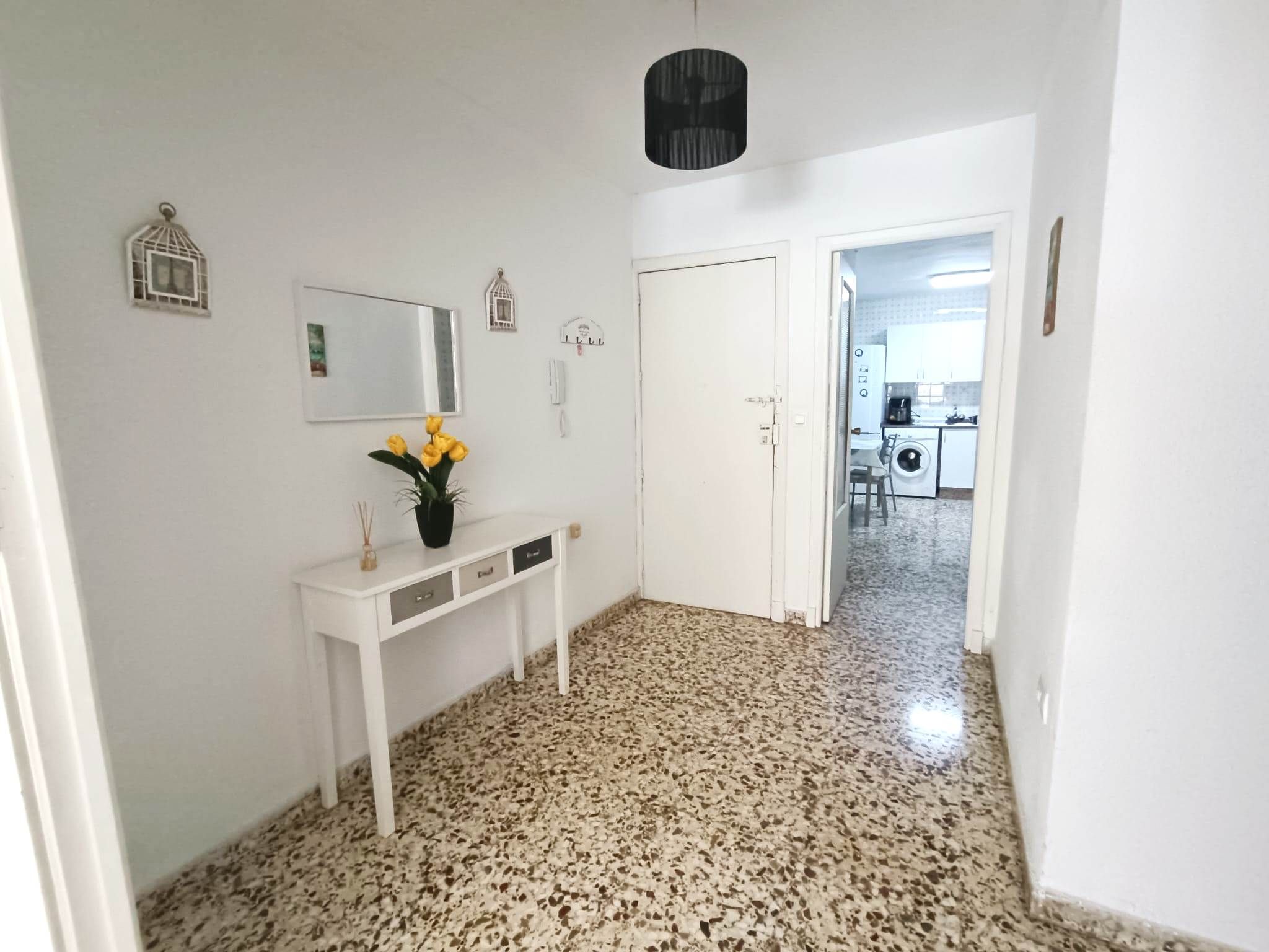 Flat to rent in Calle Cuatro Santos, Casco Antiguo