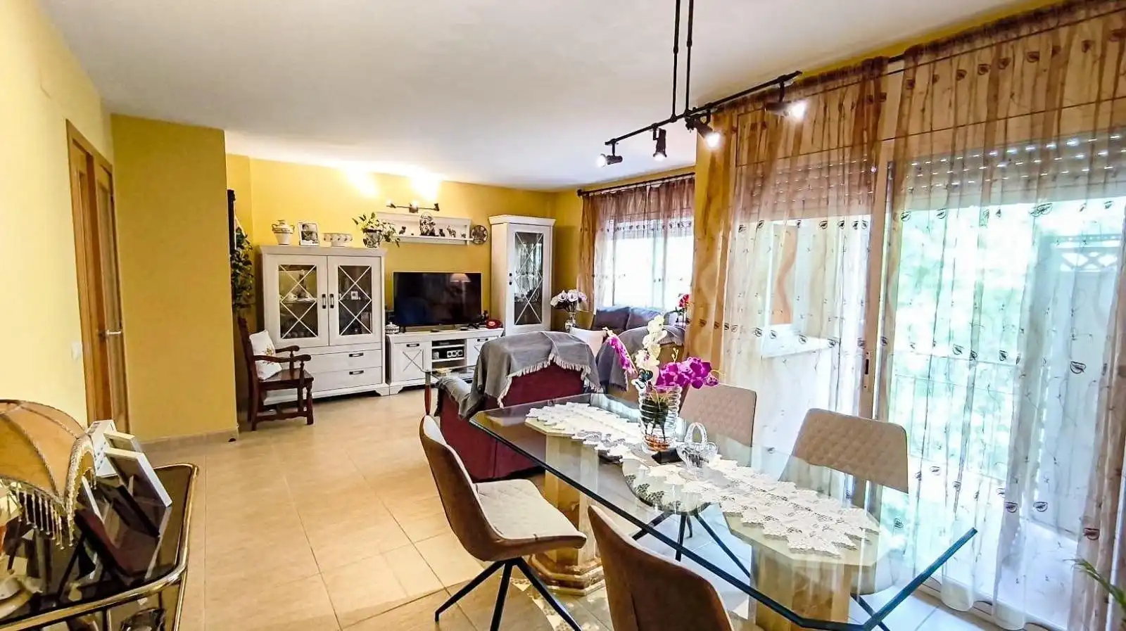 Comedor de Piso en venta en Montbrió del Camp con Aire acondicionado, Calefacción y Balcón