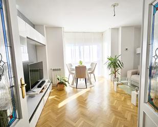 Living room of Flat for sale in  Madrid Capital  with Air Conditioner