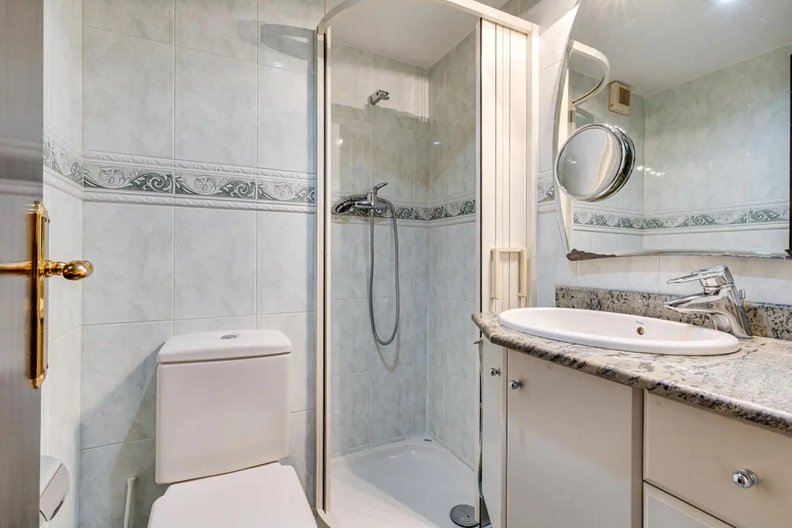 Piso con terraza en venta en COMTE URGELL, imagen 27