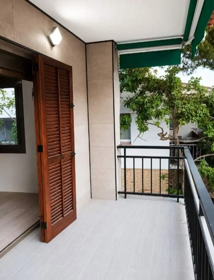 House for sale in Avenida Avinguda Generalitat