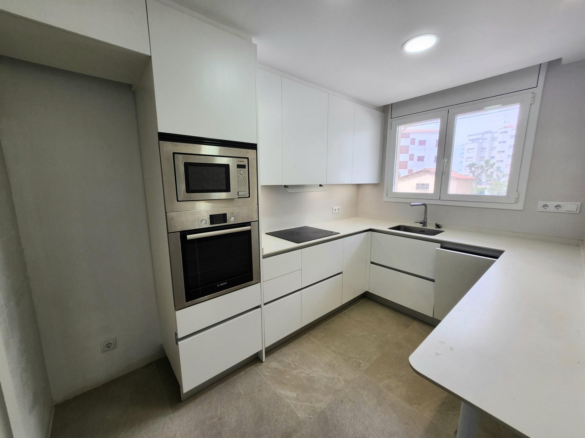Kitchen of Flat for sale in Altafulla  with Heating, Parquet flooring and Terrace