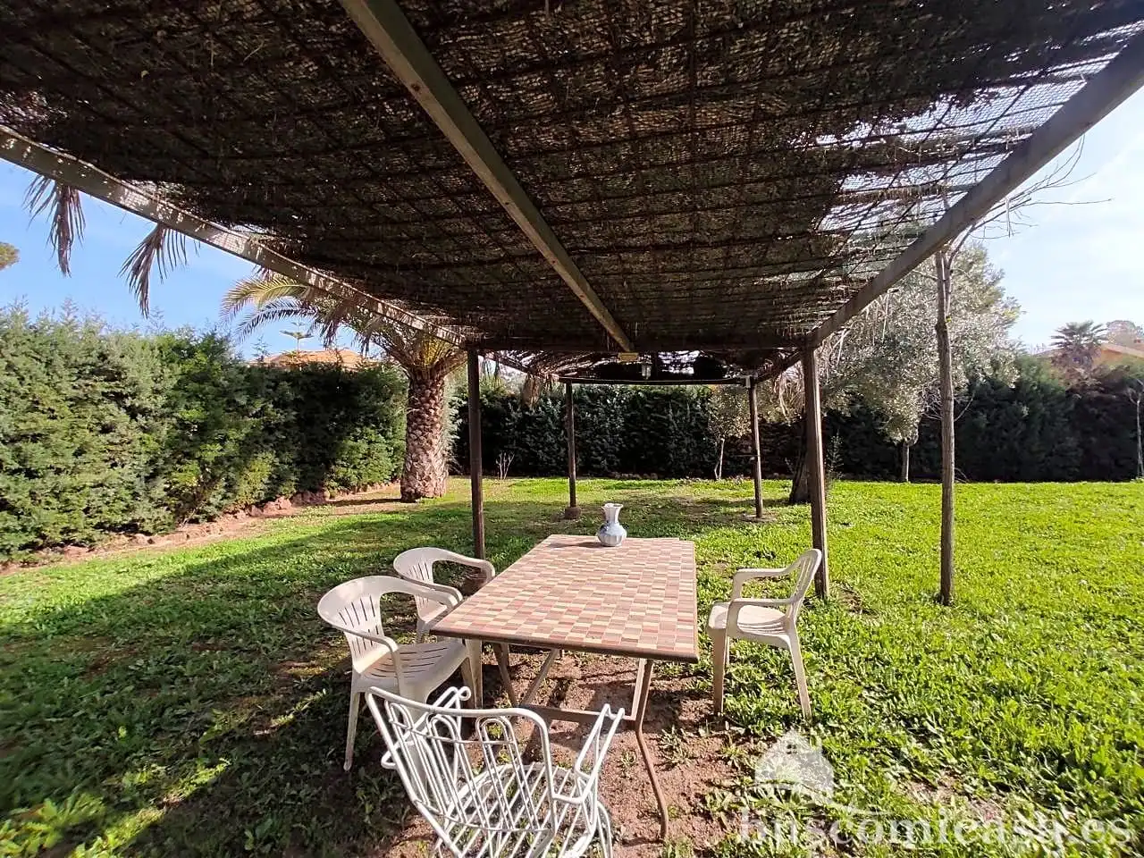 Jardí de Casa o xalet en venda en Linares amb Aire condicionat, Calefacció i Jardí privat