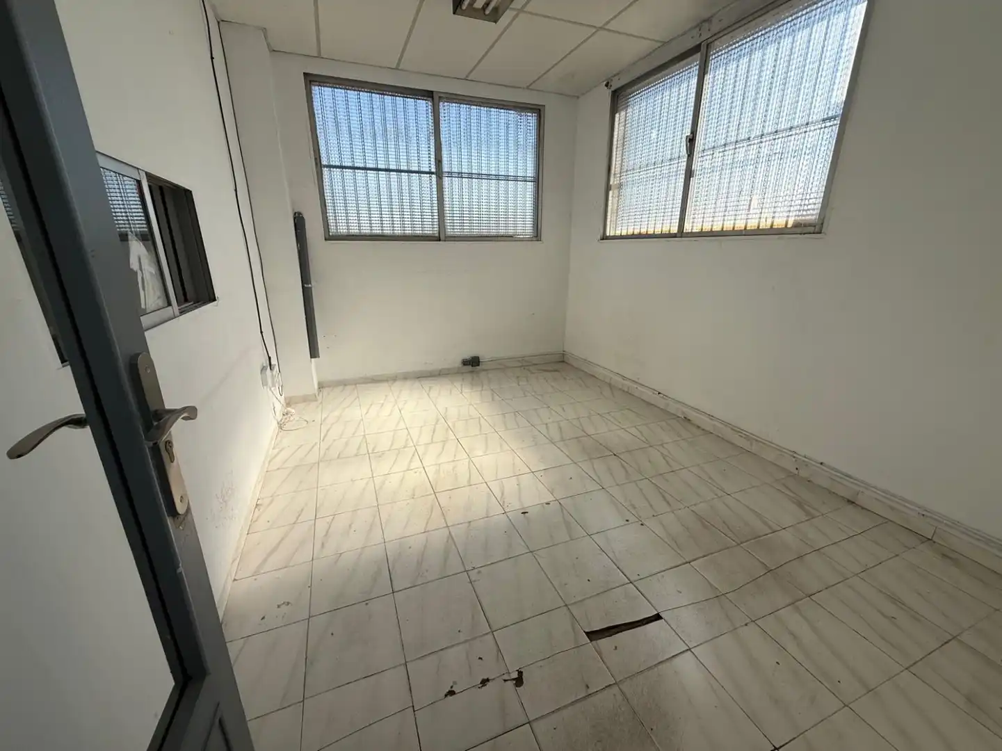 Industriegebäude zum Verkauf in La Portalada - Varea, imagen 17