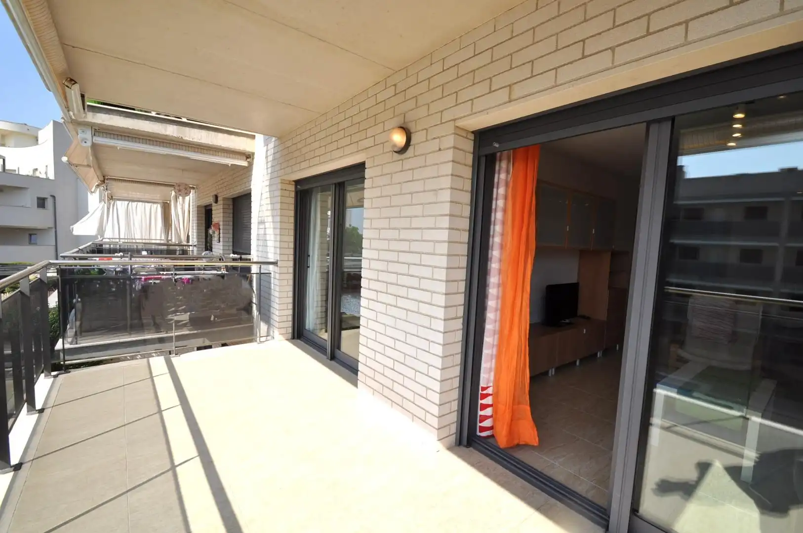 Terraza de Apartamento en venta en La Ràpita con Amueblado y Piscina comunitaria
