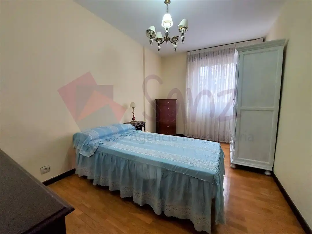 Apartamento de alquiler en Calle Huesca, Jesuitas