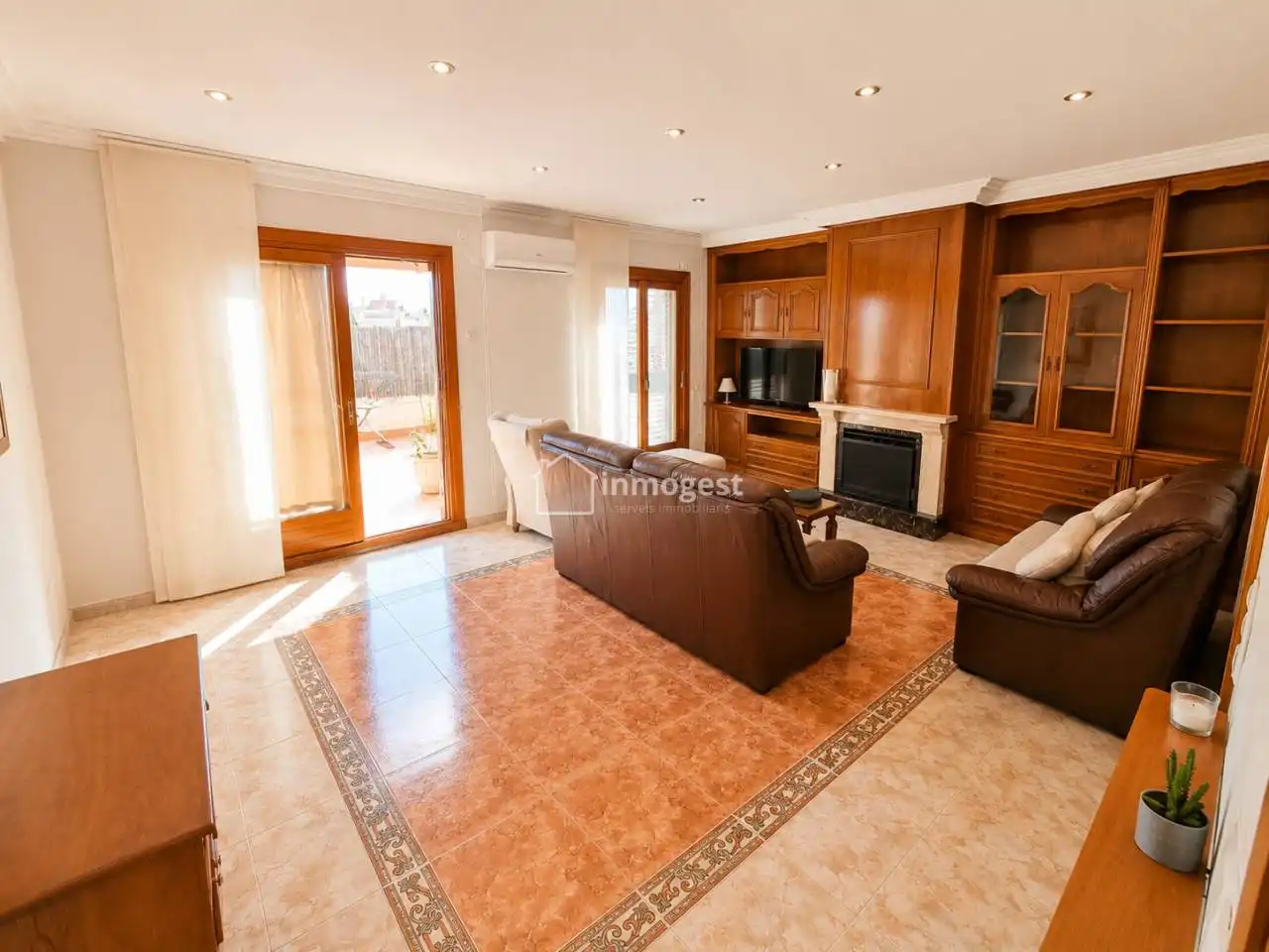 Sala de estar de Ático en venta en Salt con Calefacción y Terraza