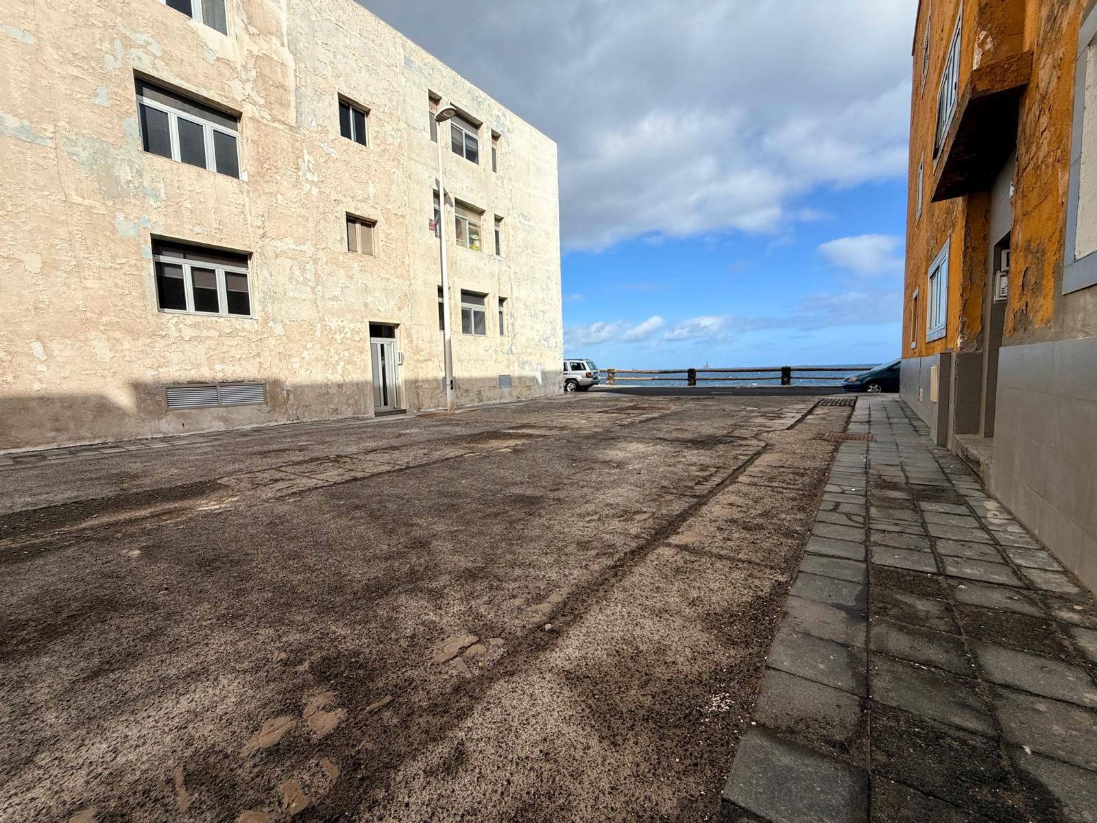 Vista exterior de Pis en venda en Telde