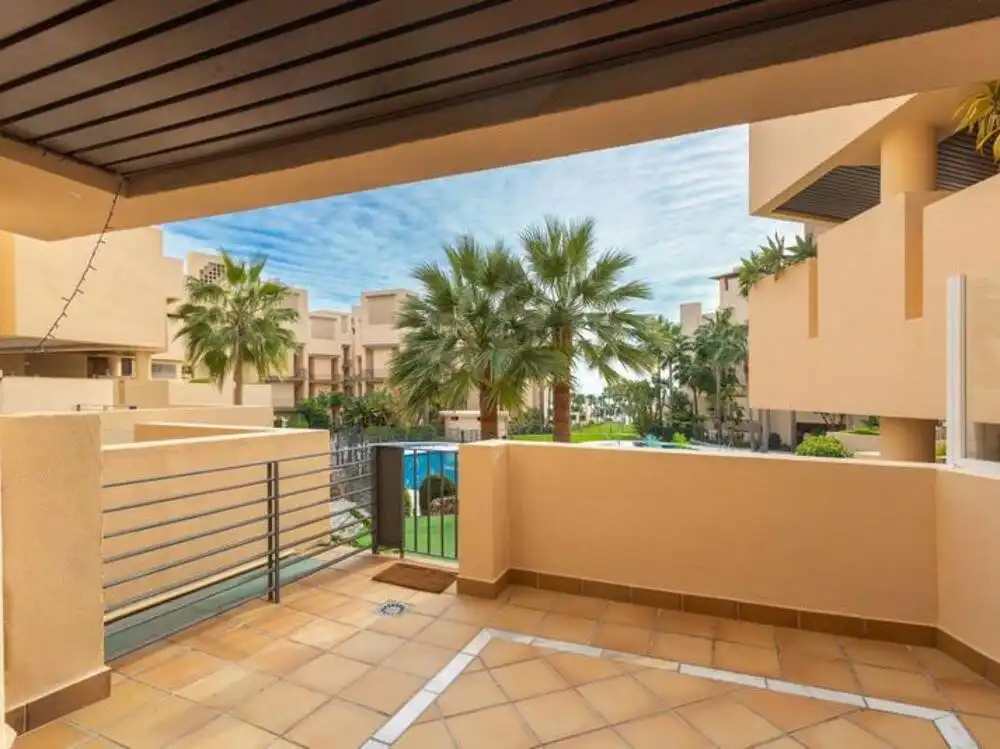 Vivienda con piscina en venta en Punta Plata, imagen 3
