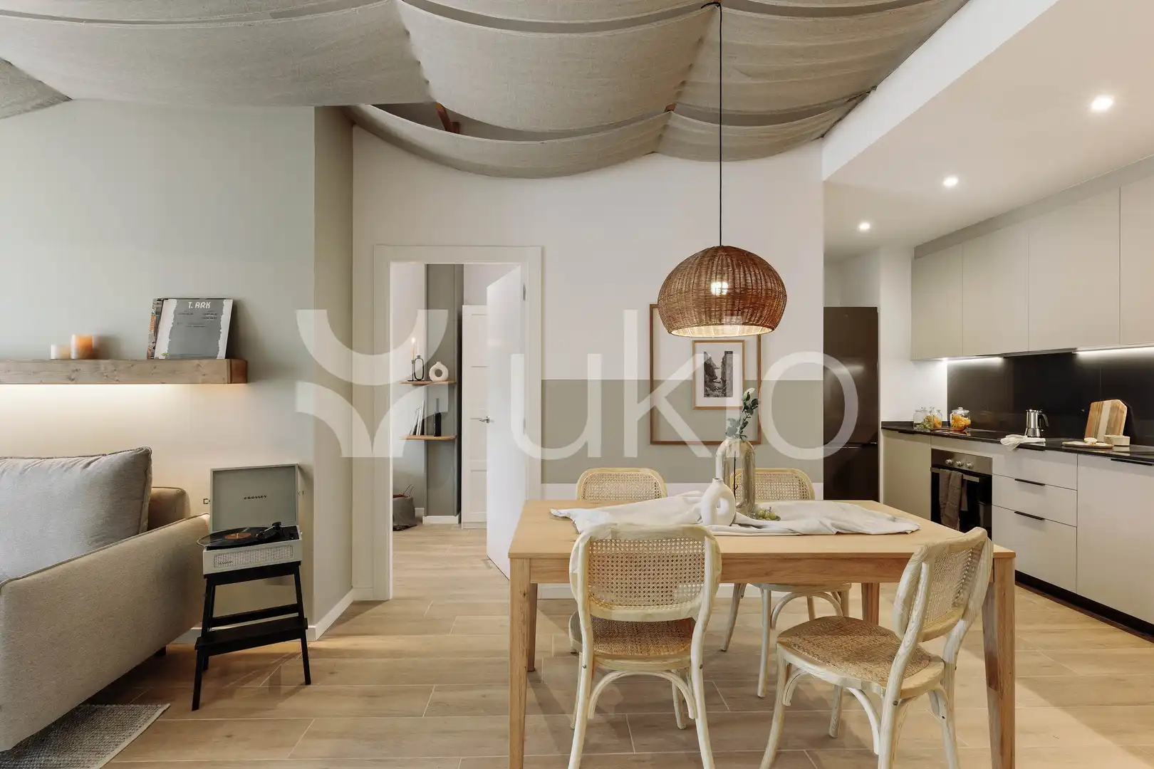 Appartement compact avec ascenseur à louer à Carrer de Floridablanca, imagen 17