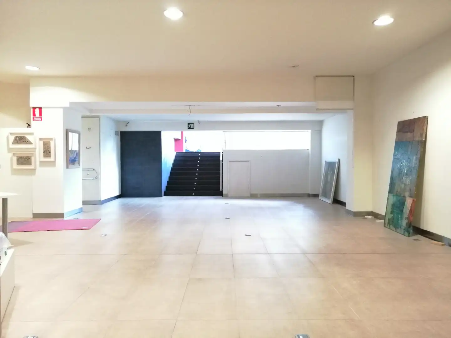 Gewerbefläche zum Verkauf in Avenida de Romero Donallo 17, imagen 12