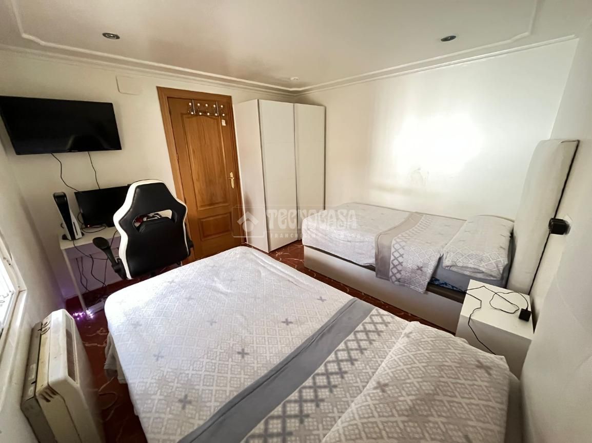 Bedroom of Single-family semi-detached for sale in Puertollano  with Air Conditioner, Heating and Terrace