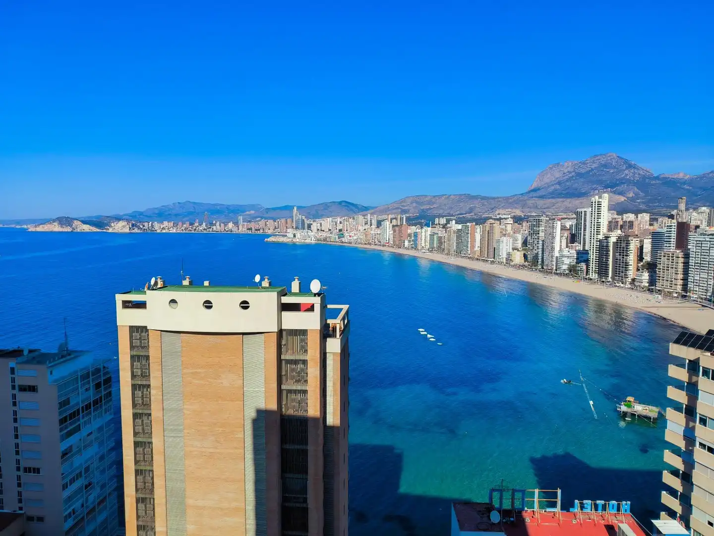 Exterior view of Study for sale in Benidorm  with Terrace, Furnished and Community pool