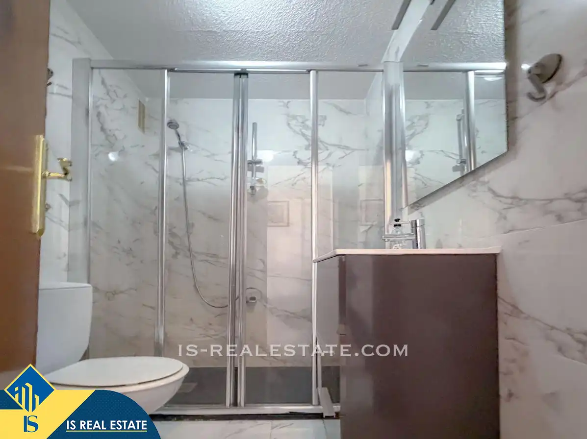 Bathroom of Apartments for sale in Guardamar del Segura  with Air Conditioner, Heating and Terrace
