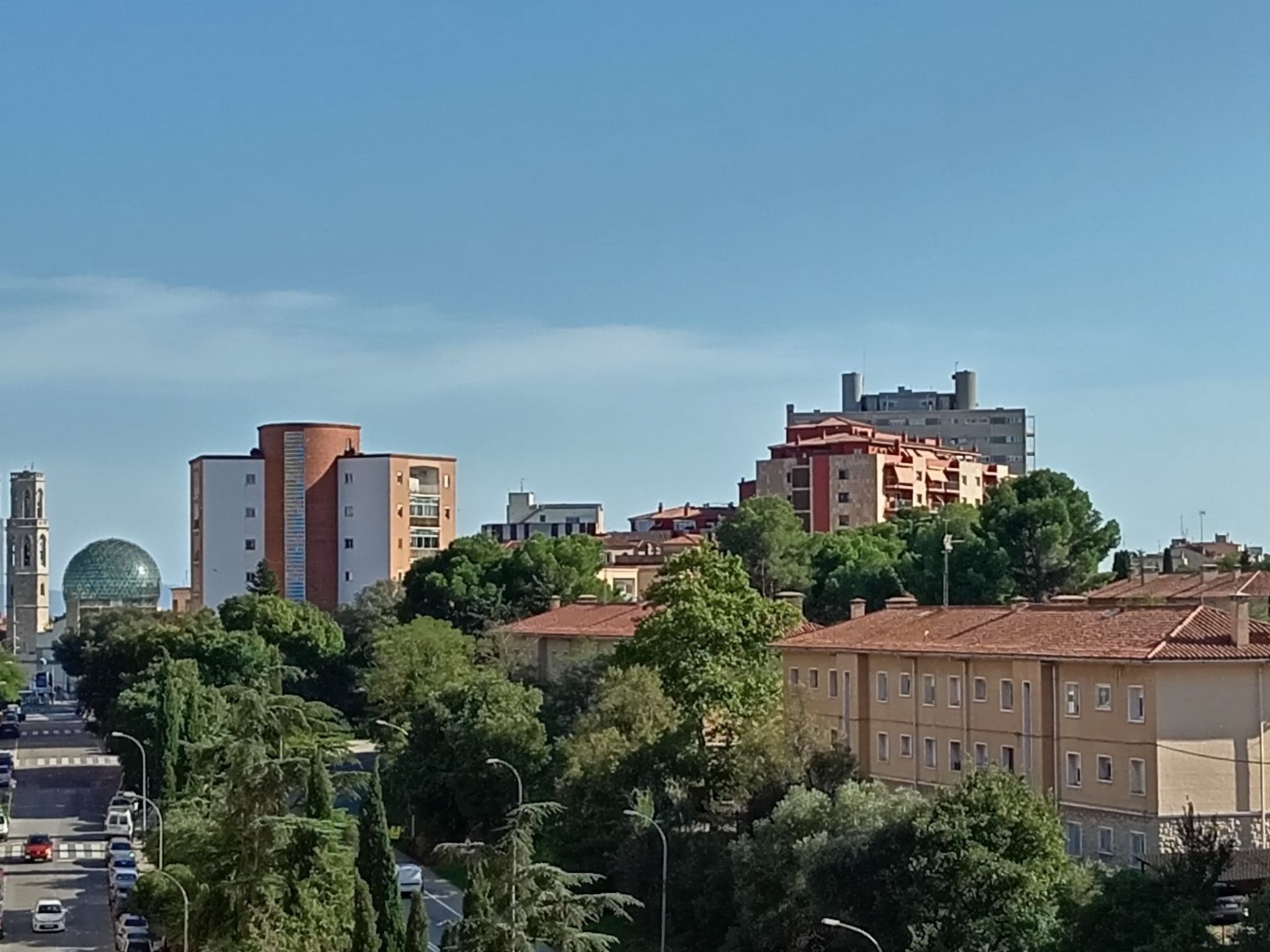 Exterior view of Attic for sale in Figueres  with Air Conditioner and Heating