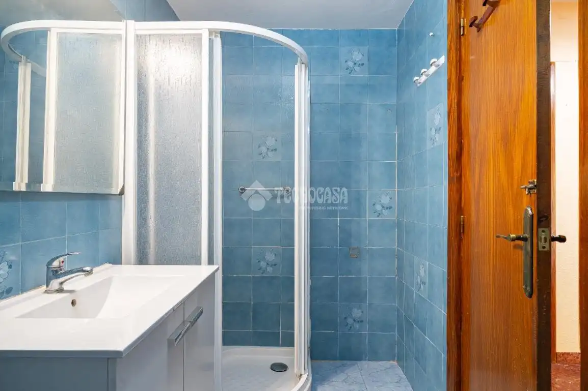 Bathroom of Flat for sale in Molvízar