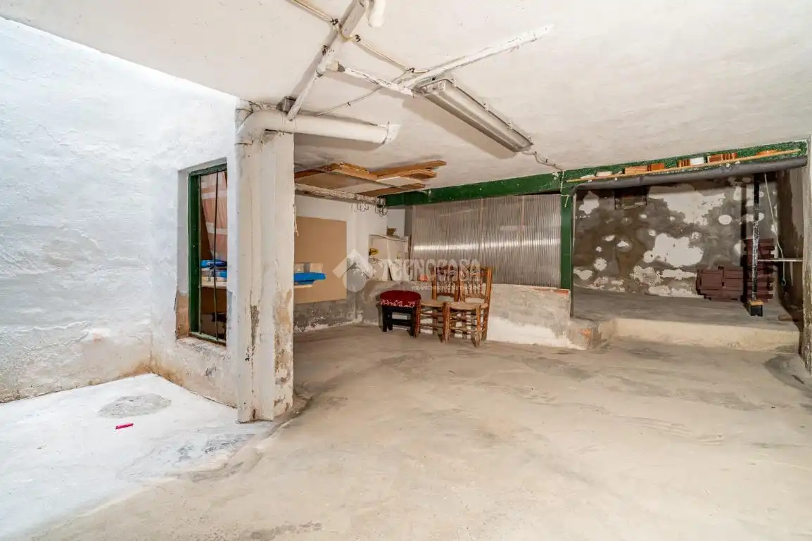 Einfamilien-Reihenhaus zum Verkauf in Lanjarón mit Klimaanlage, Heizung und Terrasse