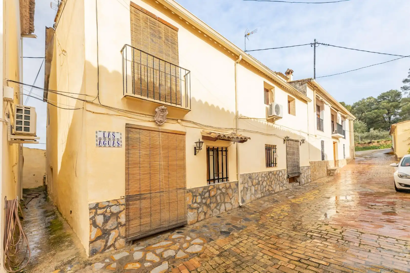 Vista exterior de Casa adosada en venta en Ontinyent