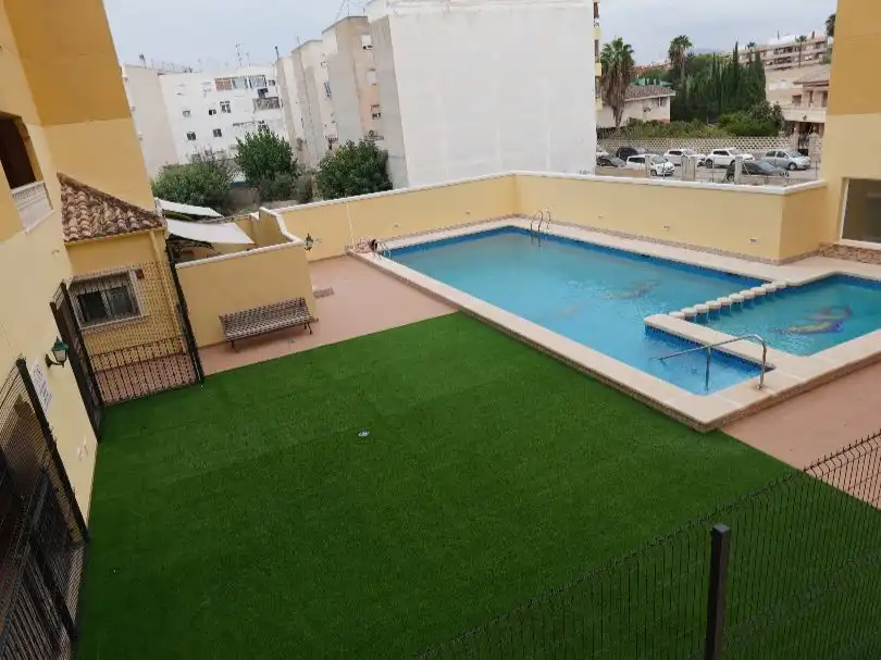 Swimming pool of Flat for sale in Almoradí, Alicante