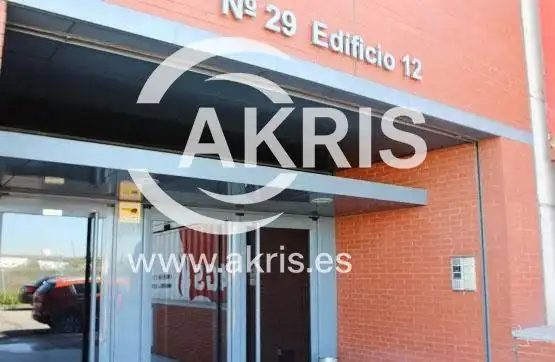 Local comercial en venda a Calle de Mario Roso de Luna, imagen 3