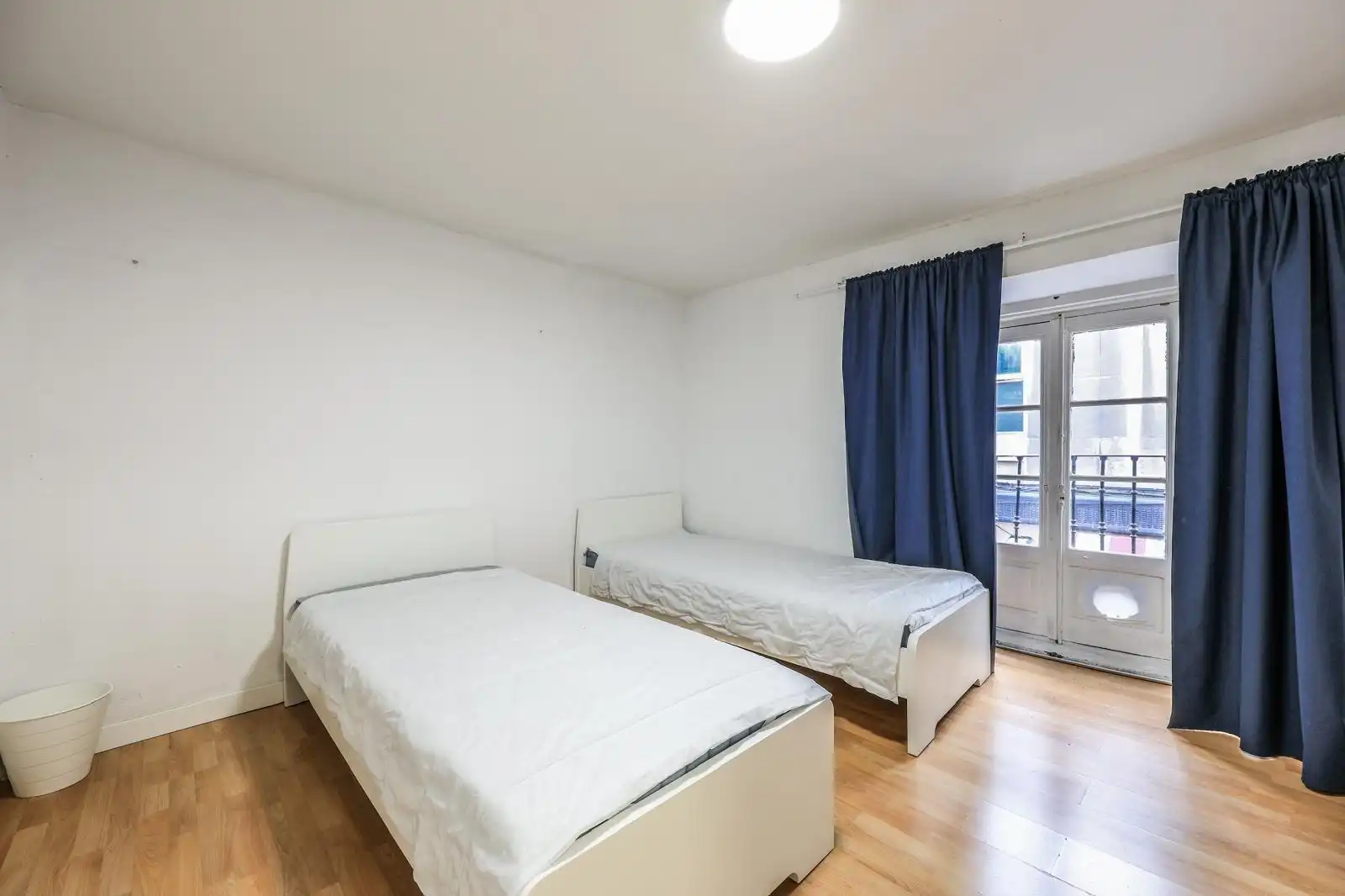 Habitación de Piso en venta en Madrid con Calefacción y Amueblado