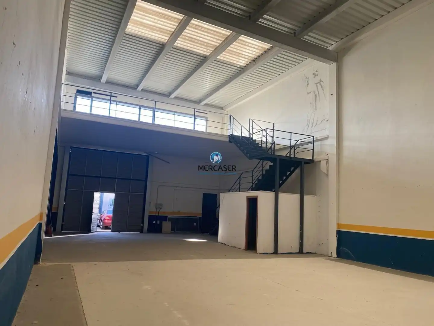 Fabrikhallen zur Miete in Meco