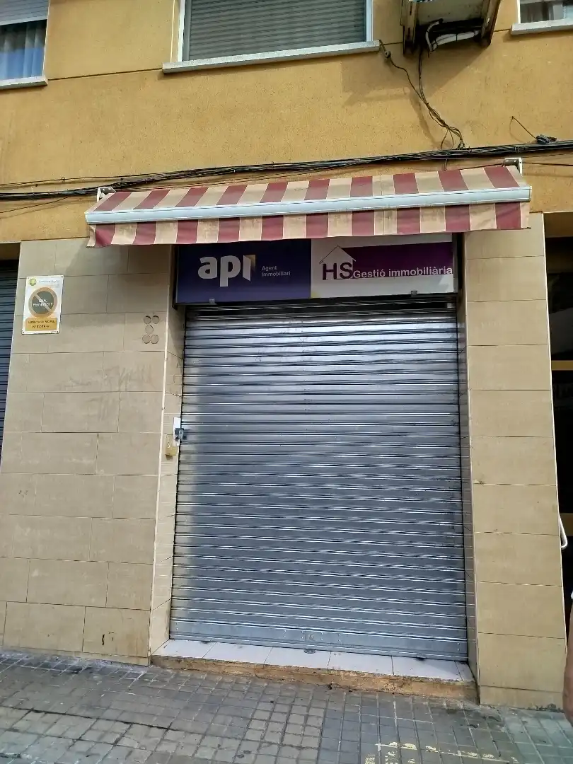Commercial properties for sale in L'Hospitalet de Llobregat  with Air Conditioner