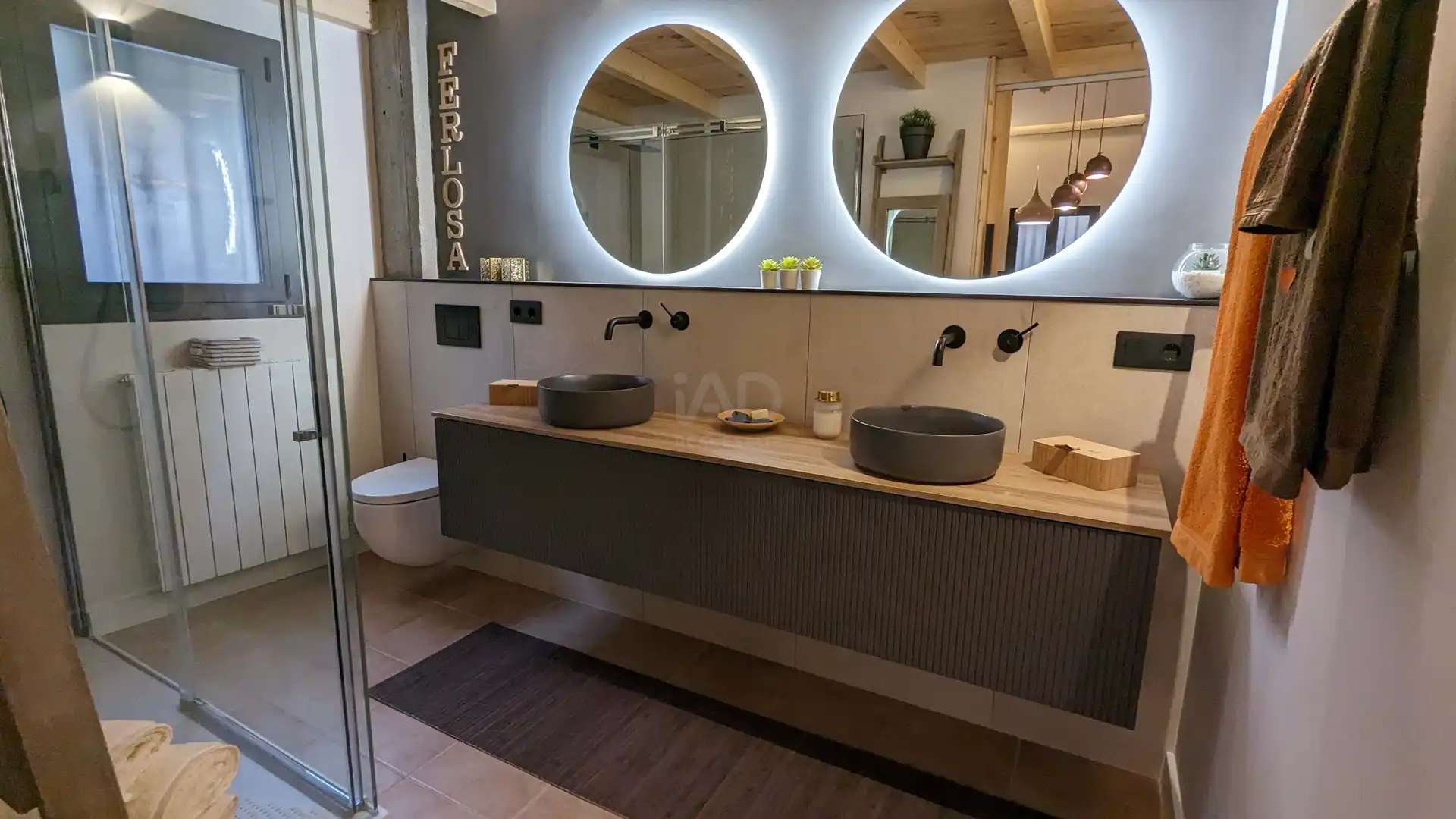 Baño de Piso en venta en Villamediana de Iregua con Calefacción y Piscina