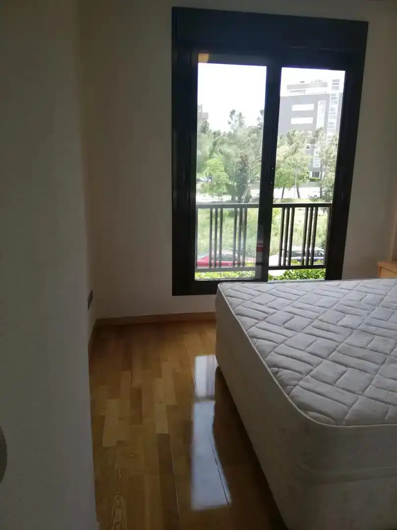 Schlafzimmer von Wohnungen zur Miete in Madrid mit Möbliert