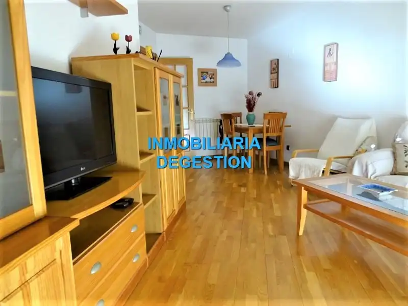 Sala de estar de Piso en venta en Linares con Aire acondicionado, Calefacción y Parquet