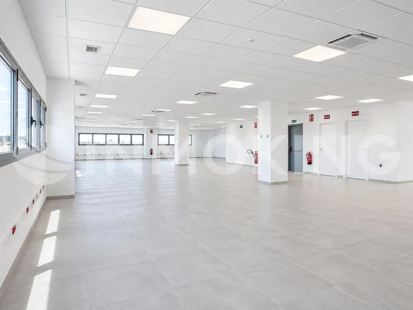 Industrial building to rent in Rosalind Franklin 16, imagen 10