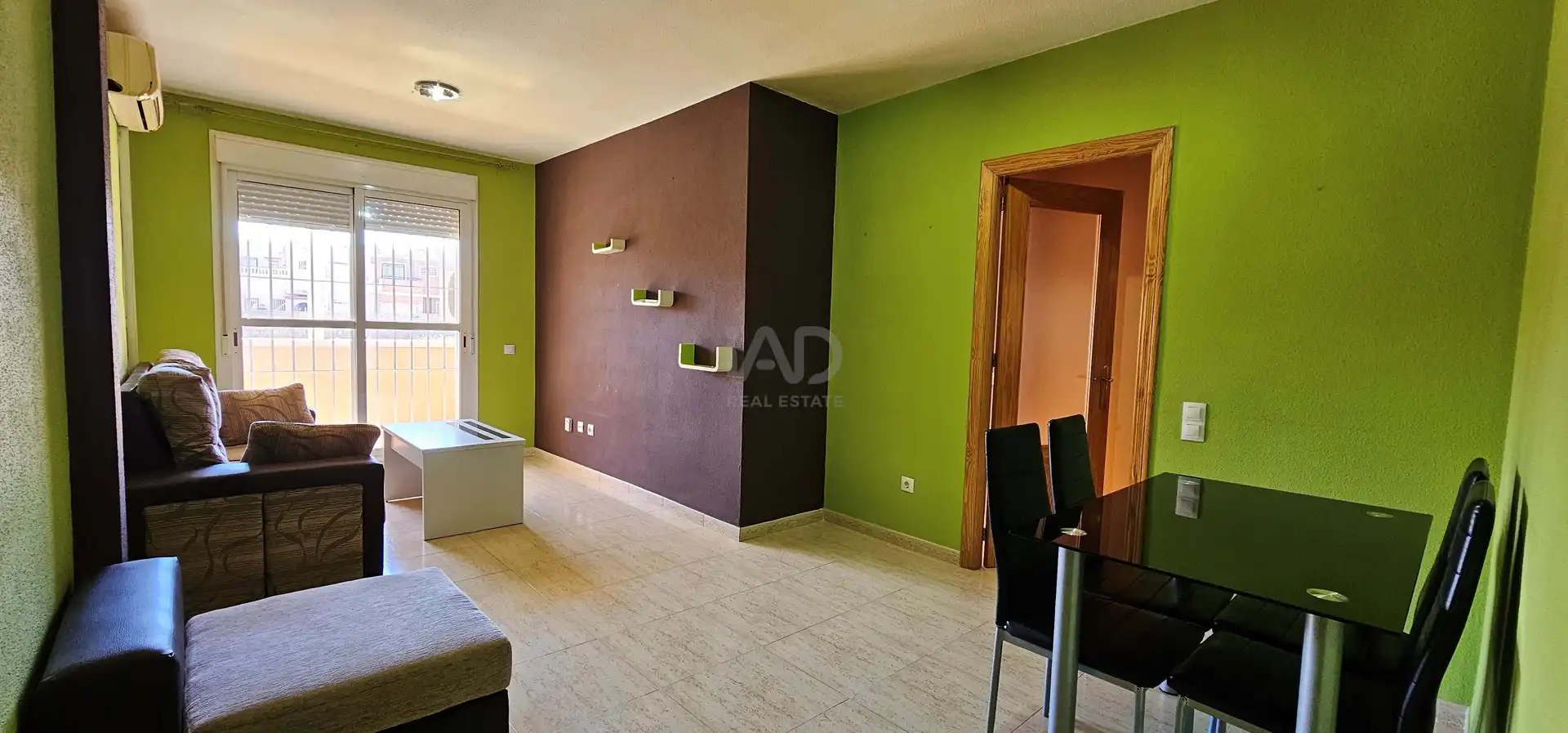 Wohnzimmer von Wohnung zum Verkauf in Vícar mit Klimaanlage, Heizung und Terrasse