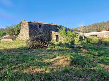 Terrenys i solars en venda a A Baña
