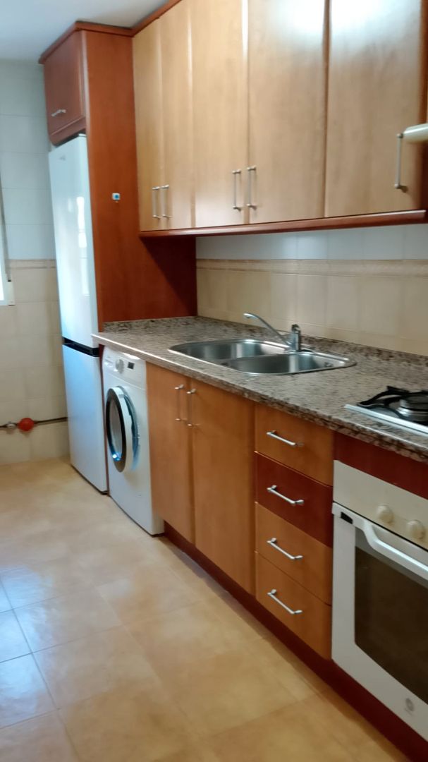 Kitchen of Apartment for sale in Armilla  with Heating and Furnished
