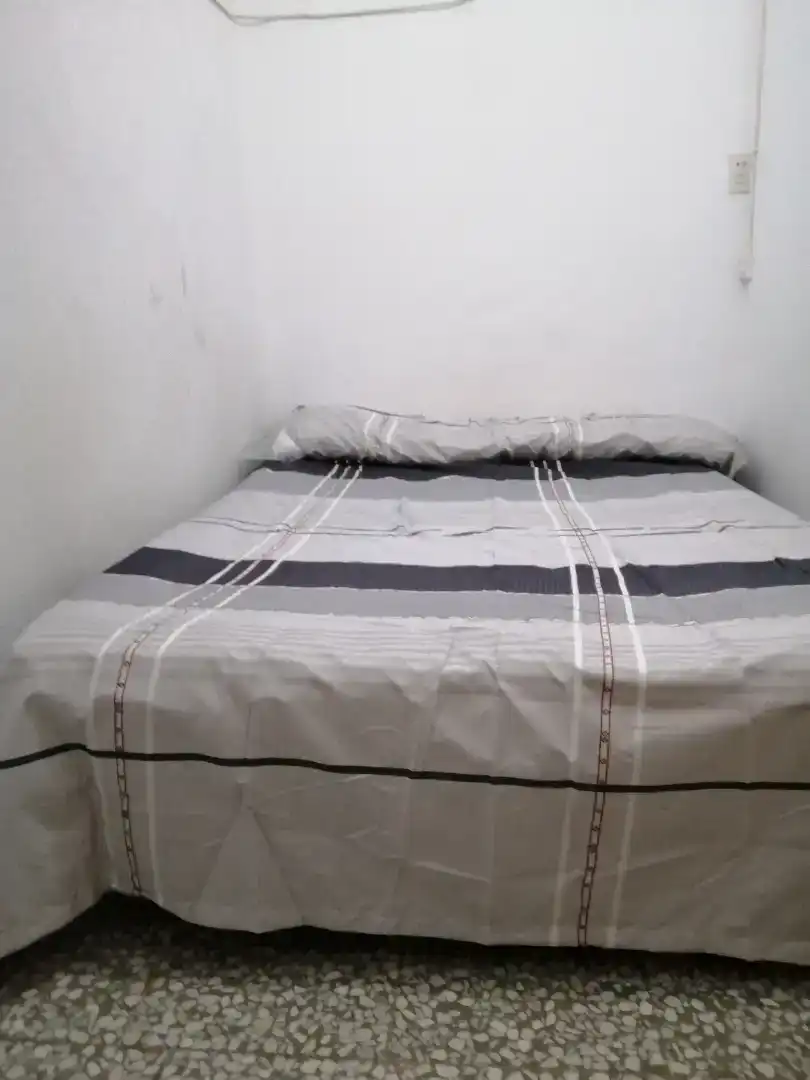 Schlafzimmer von Wohnung zur Miete in Totana mit Möbliert