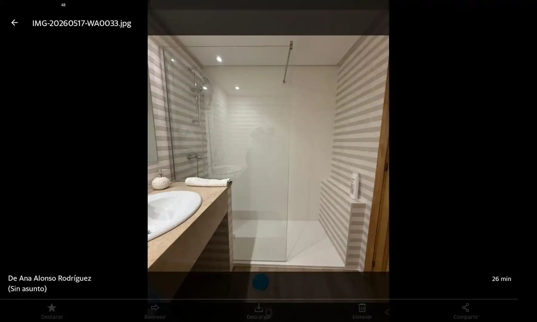 Bathroom of Flat for rent in Viveiro  with Parquet flooring and Furnished