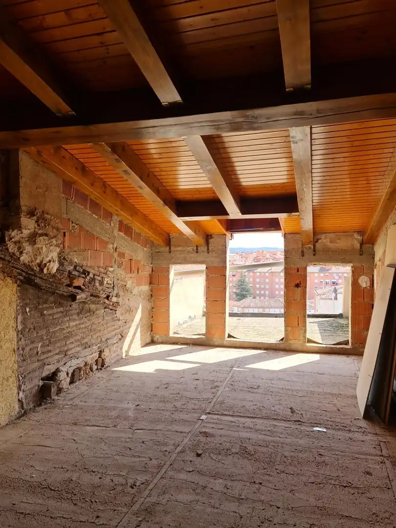 Casa amb terrassa en venda a Tudela