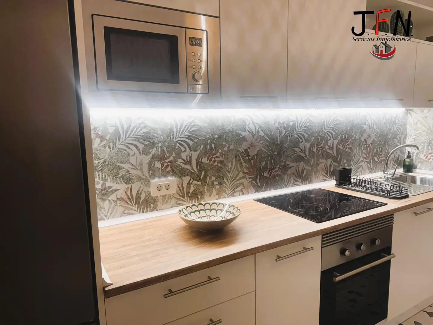 Kitchen of Ground floor for rent in Antigua  with Furnished, Alarm and Community pool