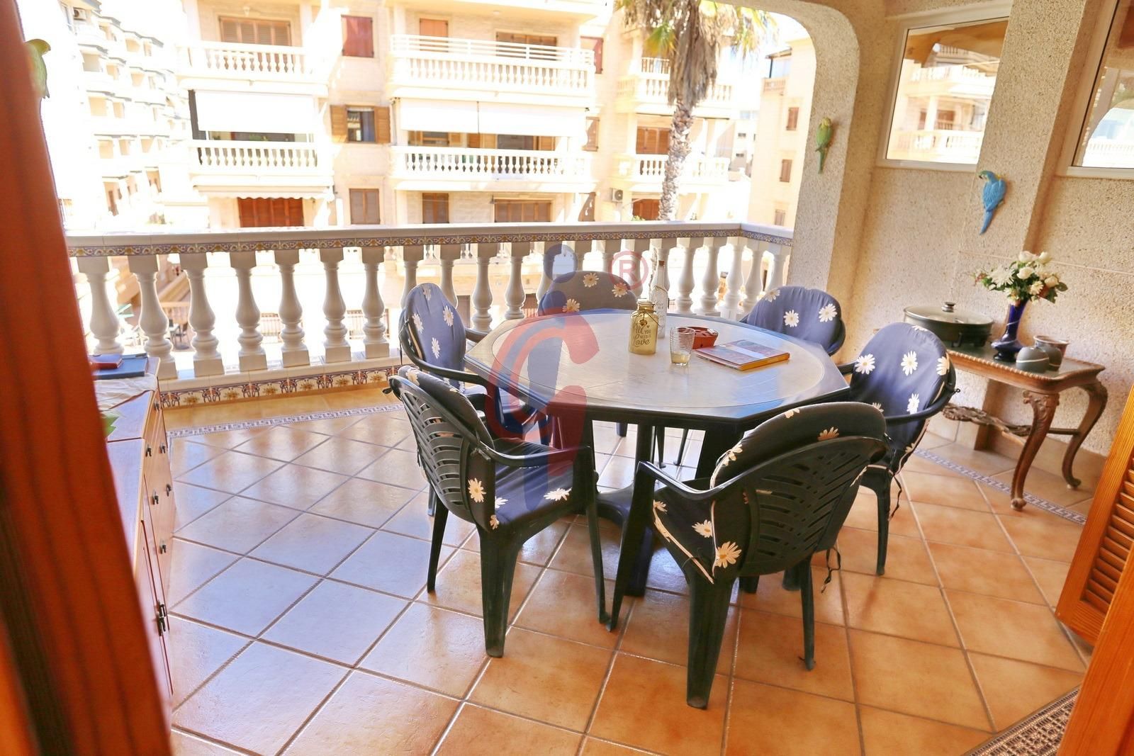 Terrassa de Àtic en venda en Guardamar del Segura amb Terrassa, Traster i Piscina comunitària