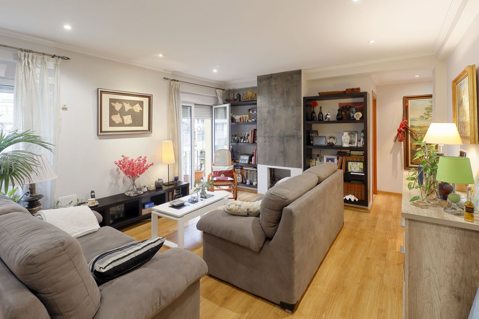 Living room of Flat for sale in Oviedo   with Heating and Terrace