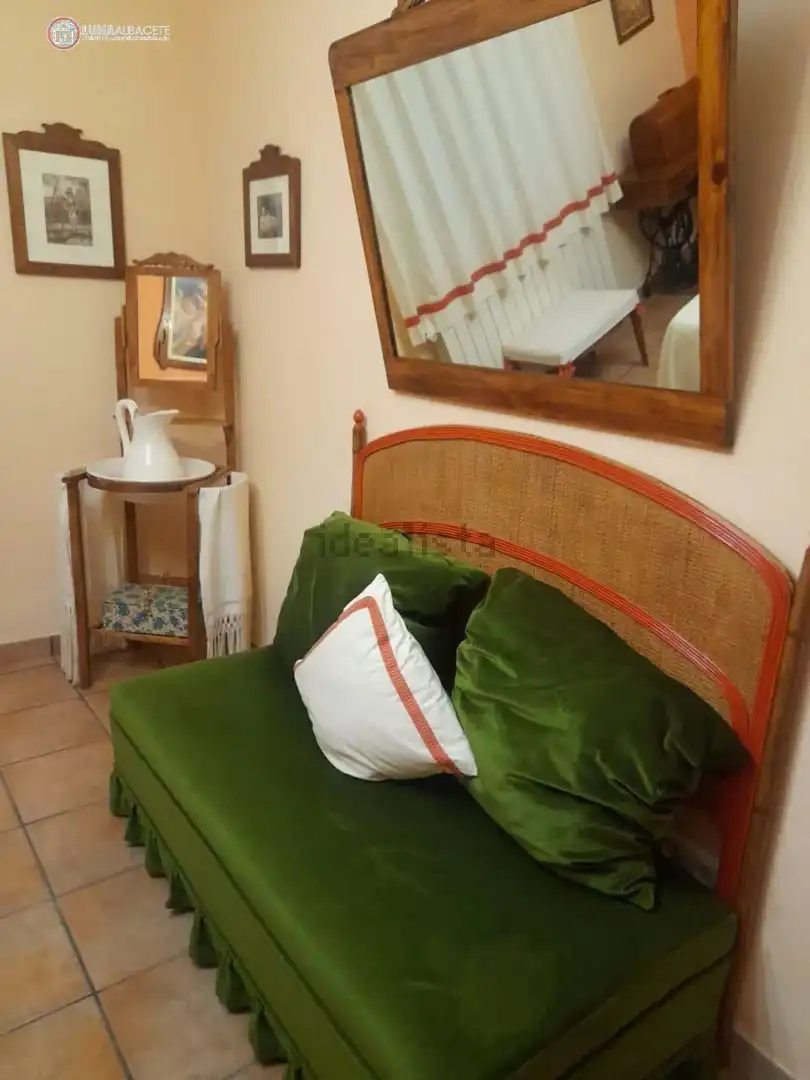 Dormitori de Casa o xalet en venda en Albacete amb Aire condicionat, Calefacció i Jardí privat