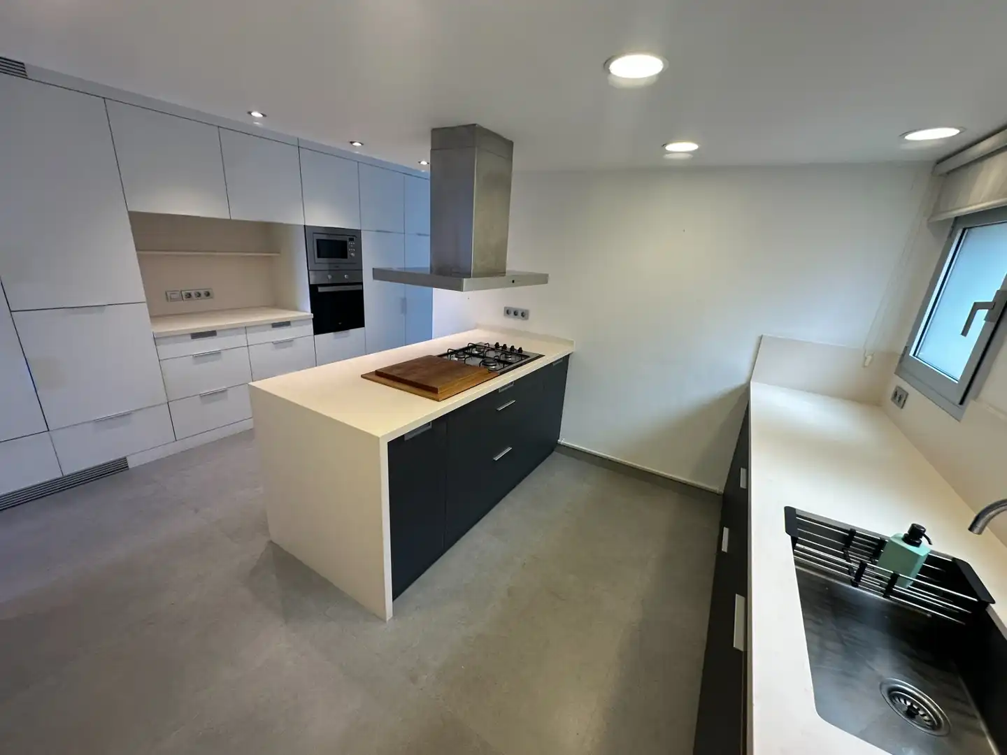 Ático con ascensor en venta en Carrer d'Amèrica, imagen 13