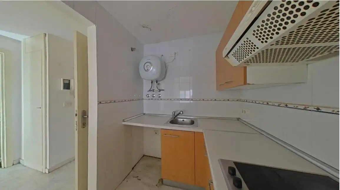 Kitchen of Flat for sale in Sevilla
