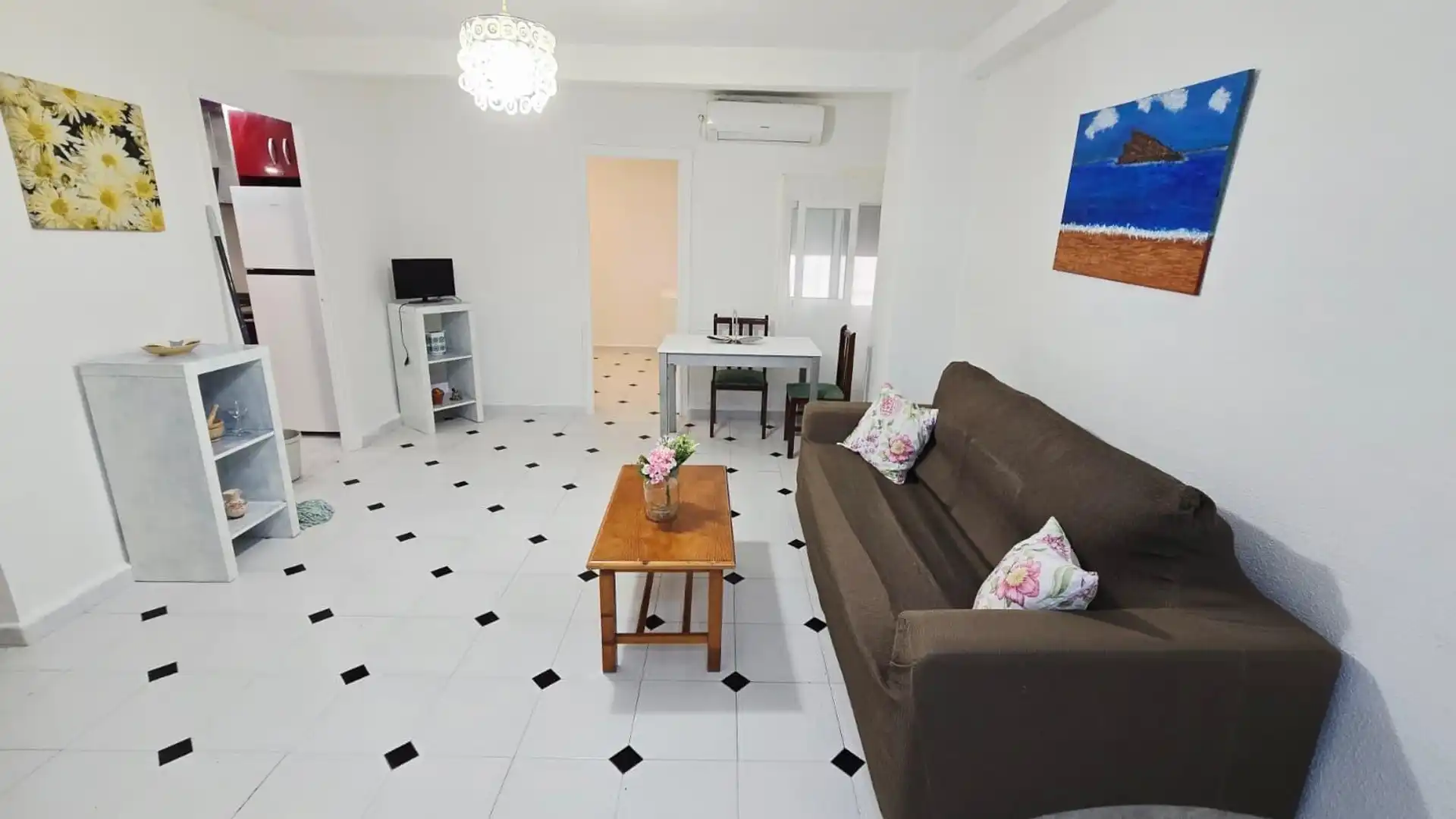 Sala d'estar de Apartament en venda en Benidorm amb Moblat