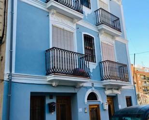 Vista exterior de Estudi per a compartir en  Valencia Capital amb Aire condicionat i Terrassa